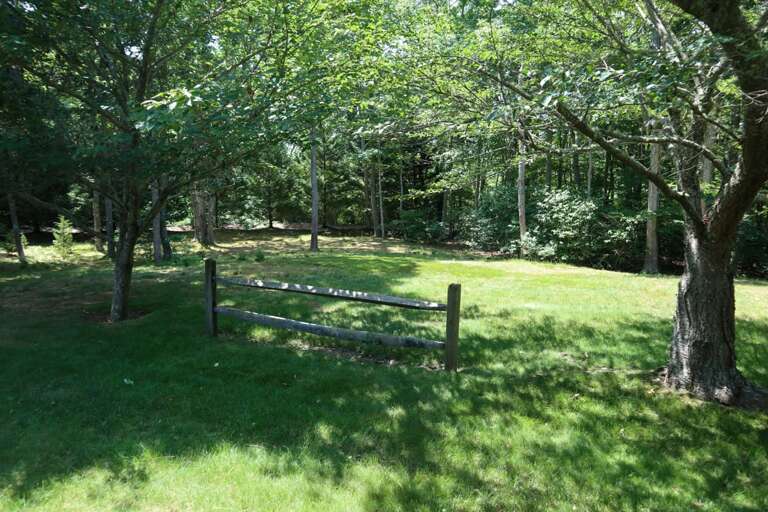 Exterior - View of Grounds