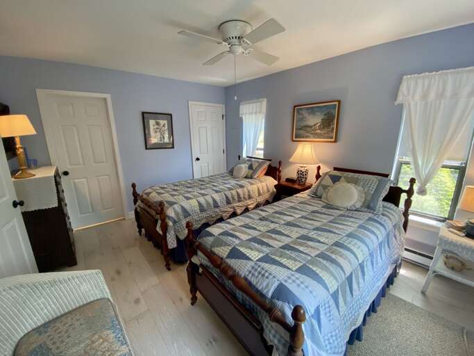 Secondary Bedroom (1st floor)