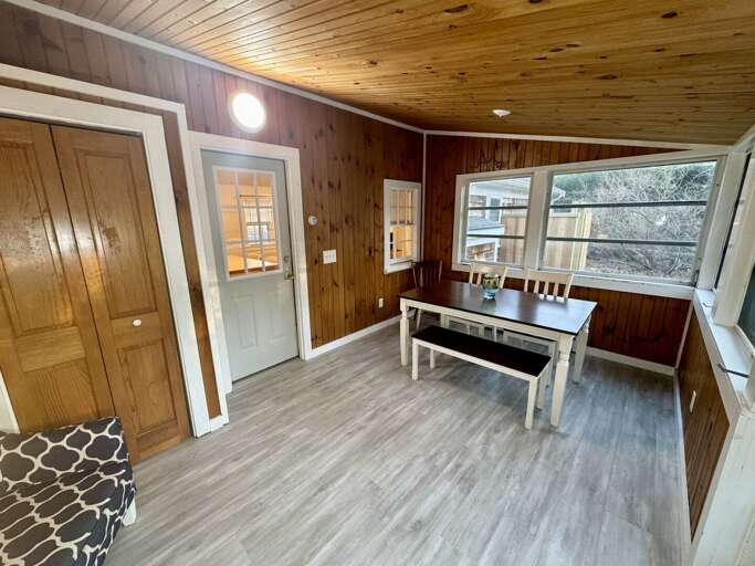 Sun Room / Dining Room