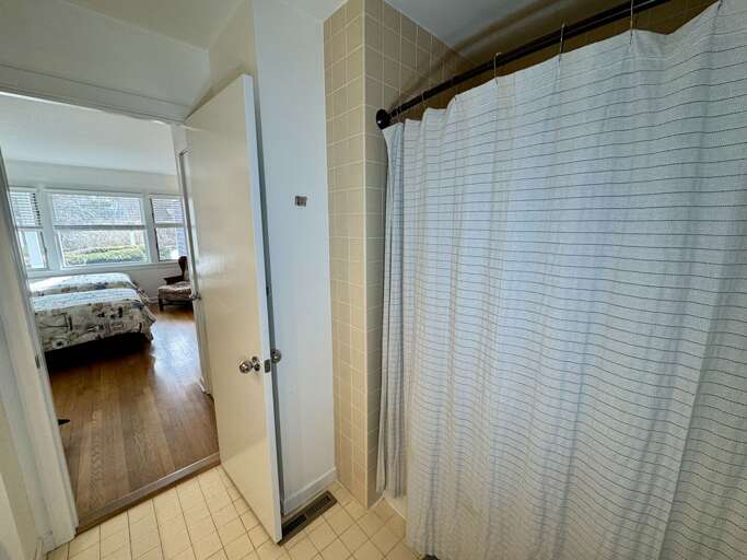 Third Bathroom (1st Floor)