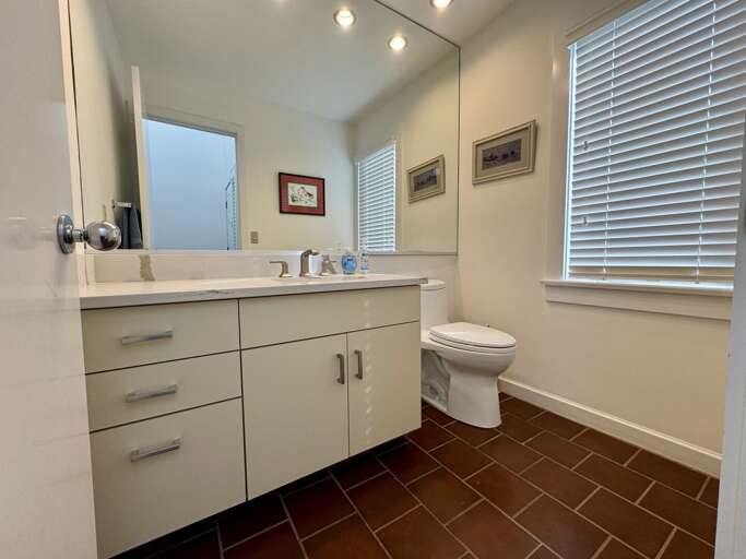 Half Bathroom (1st Floor)