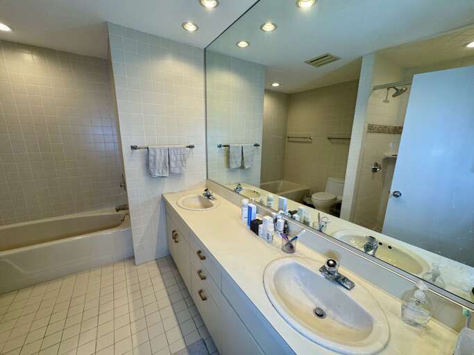 Primary Bathroom (2nd Floor)