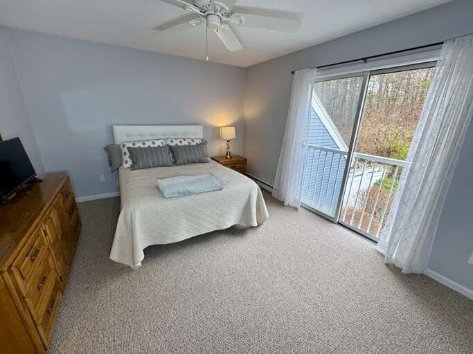 Primary Bedroom (2nd Floor)