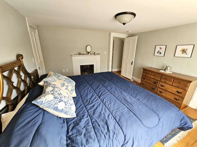 Second Floor King Bedroom