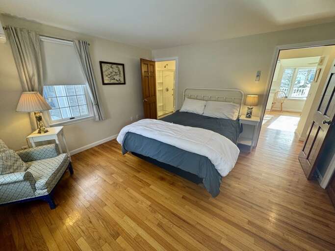 Primary Bedroom (1st Floor)