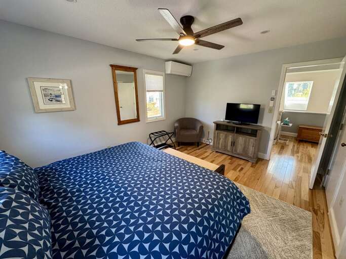 Secondary Bedroom (2nd Floor)