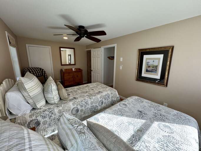 Secondary Bedroom (2nd Floor)