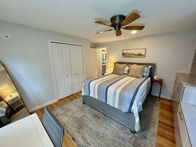 Primary Bedroom (1st Floor)