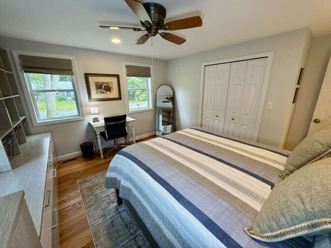 Primary Bedroom (1st Floor)