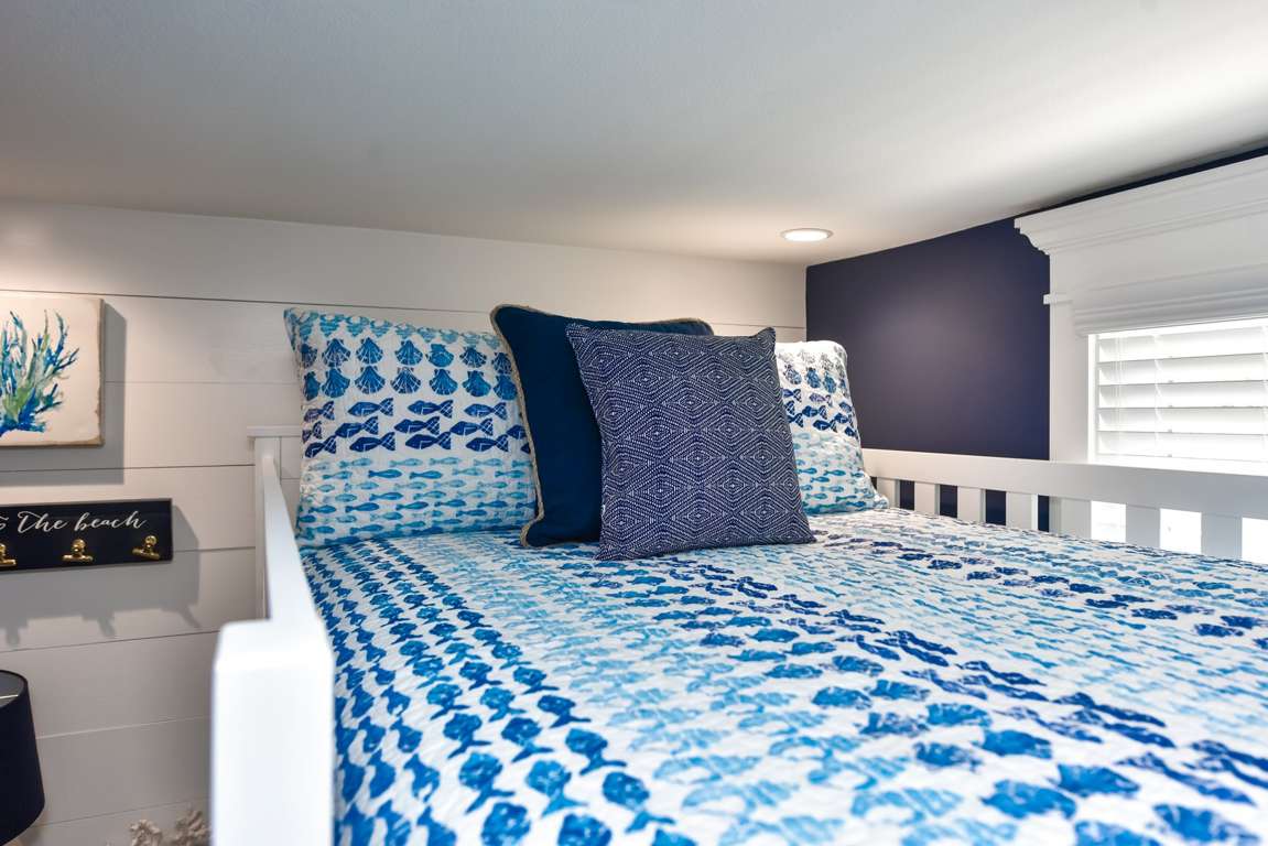 Bimini Breeze Pet Friendly Siesta Key 2 Bedroom Cottage Rental With