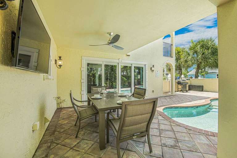 Patio Seating with HDTV
