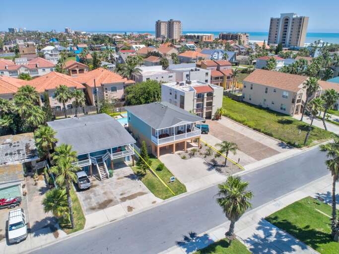 Aerial view of our home located less than 1/2 block from the beach! Aerial view of our home located less than 1/2 block from the beach!