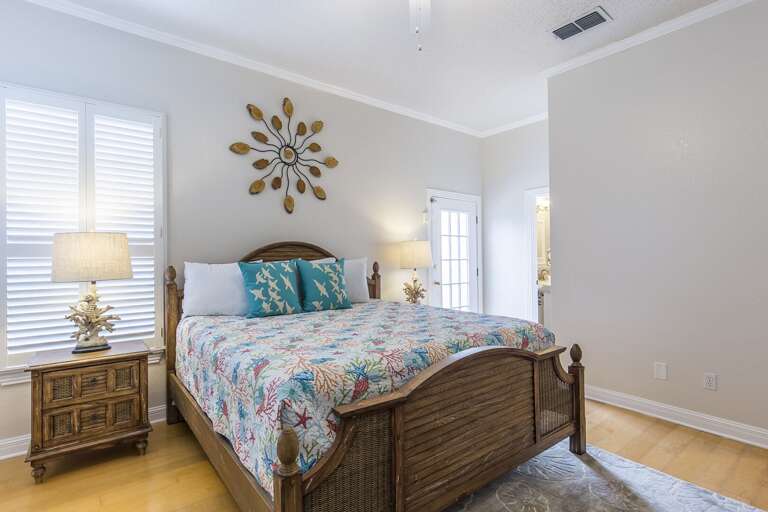 Large spacious master bedroom with a king bed located on the second floor! Large spacious master bedroom with a king bed located on the second floor!
