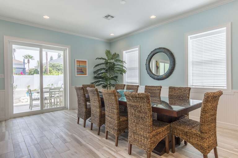 Large dining table great for family dinners!