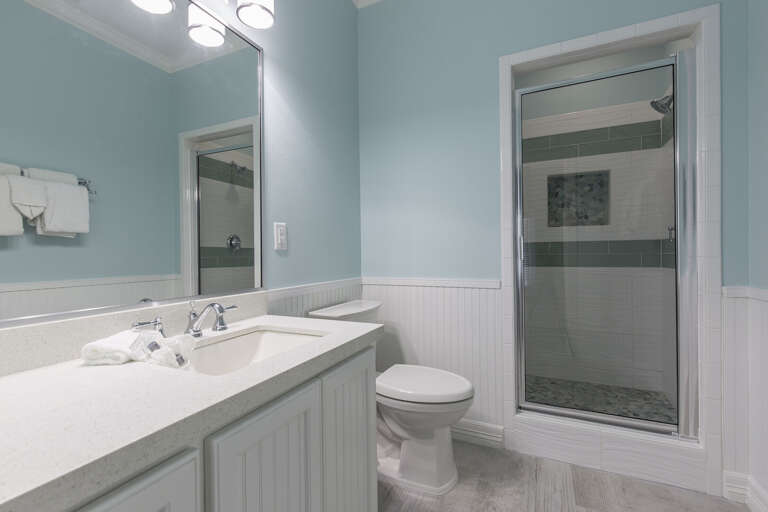 En Suite Bathroom #5