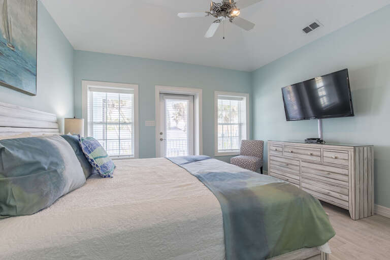 Upstair guest bedroom #4 with a king bed!