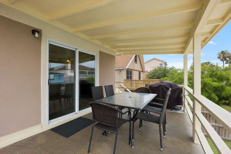 A grill is provided for an outdoor BBQ.