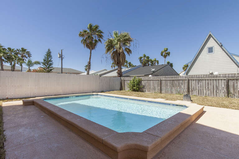 Community Heated Pool Community Heated Pool