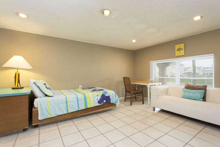 Bedroom #5 has a twin bed and a flat screen TV (located on the ground floor). Bedroom #5 has a twin bed and a flat screen TV (located on the ground floor).