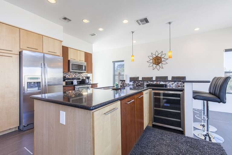 Large open-concept kitchen.