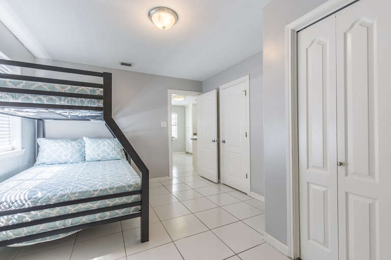 1st Floor Bedroom (Twin over Full Bunk)