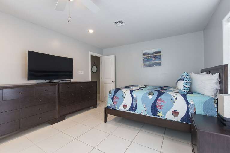 2nd Floor Bedroom #1 (two Queen beds, 4K Ultra Curved HDTV)