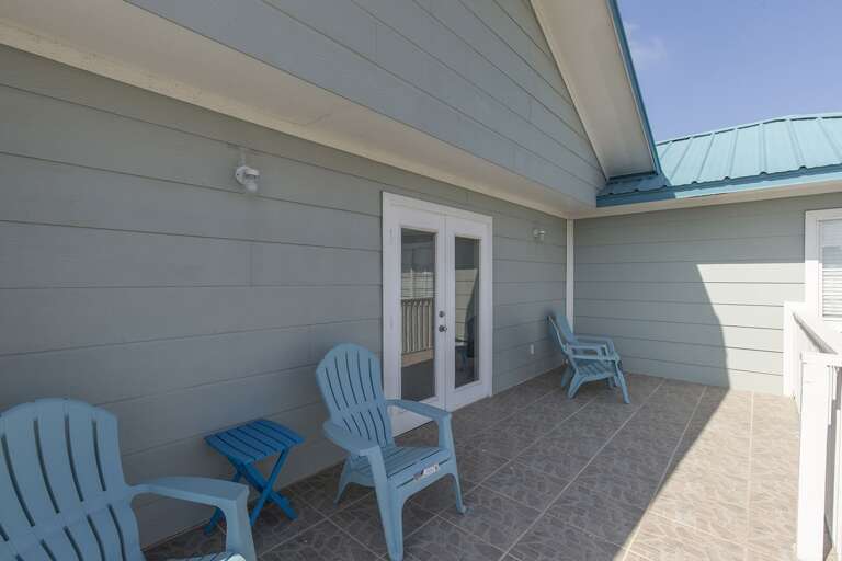 3rd Floor Southside Balcony. Sit down and enjoy the firework from south side.