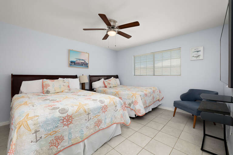 2nd floor 2 queen bedroom.