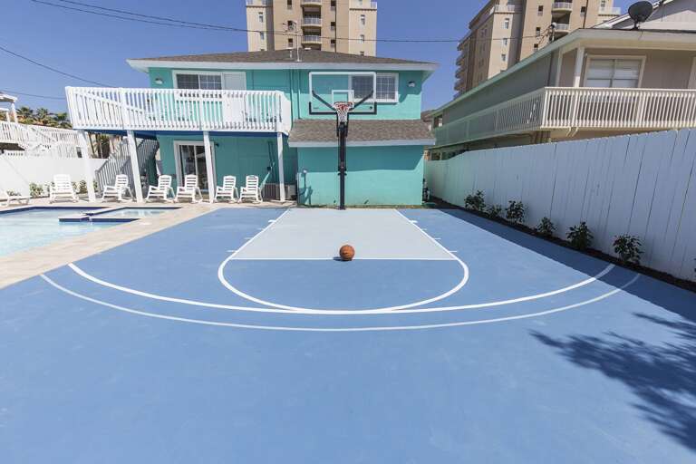 Multiple purpose basketball court with adjustable basketball hoop. Court can be set up for group team activities, birthday party, pool side party and much more!