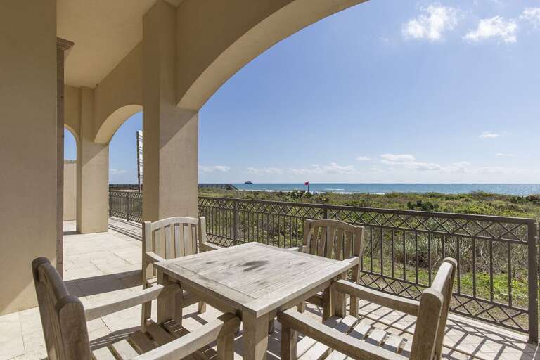 1st floor beachfront patio