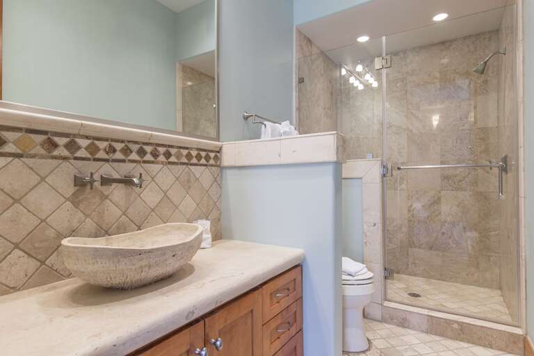 Ground floor guest bathroom!