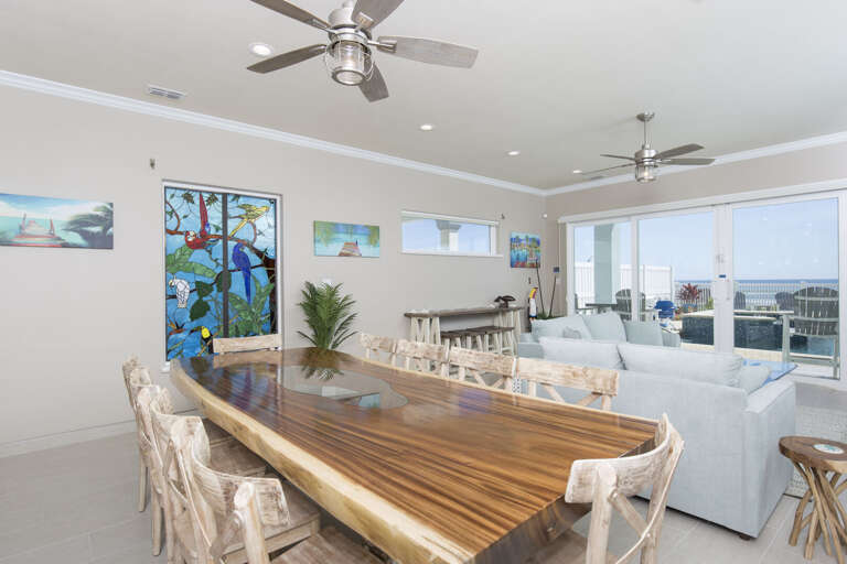 One of a kind dining for 10.