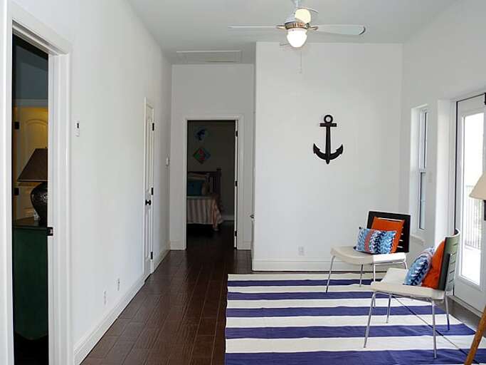 2nd floor seating area