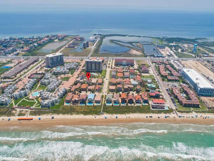 Aerial View of the home.