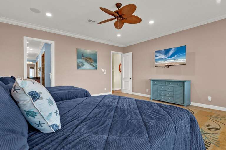 Ground floor Master Bedroom