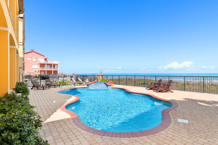 Pool area. (Hot tub is NOT an active amenity/it is not heated!)
