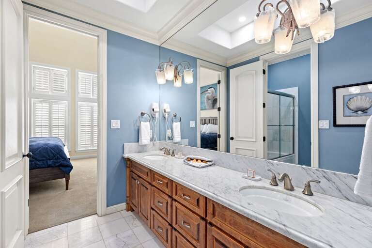 Shared (Jack & Jill) bathroom.