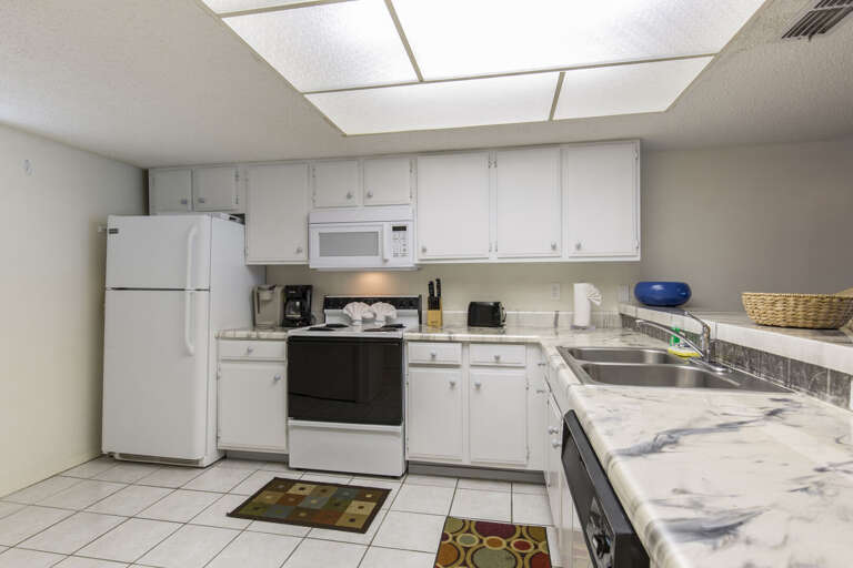 Fully stocked kitchen Fully stocked kitchen