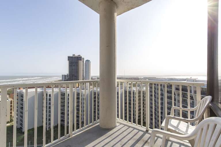 Amazing beach views!