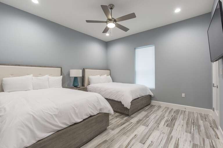 Ground floor guest with queen beds