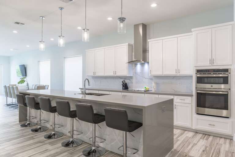 Massive kitchen island with seating fo 6 people.
