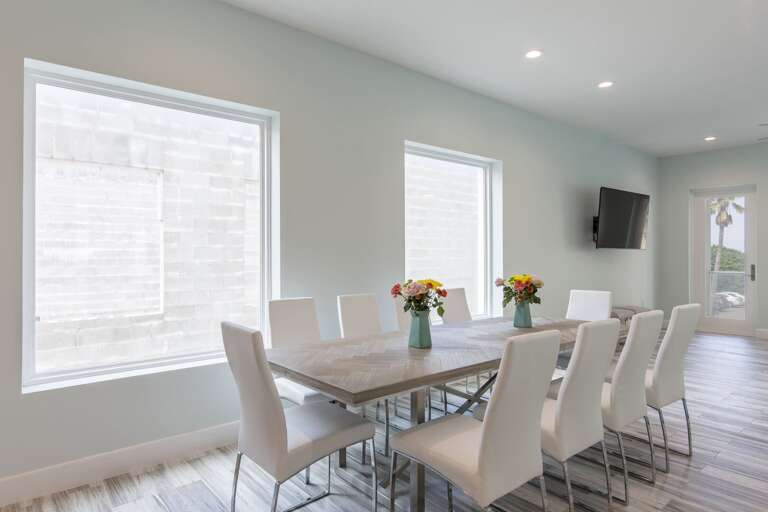 Dining area with ample seating for 10.