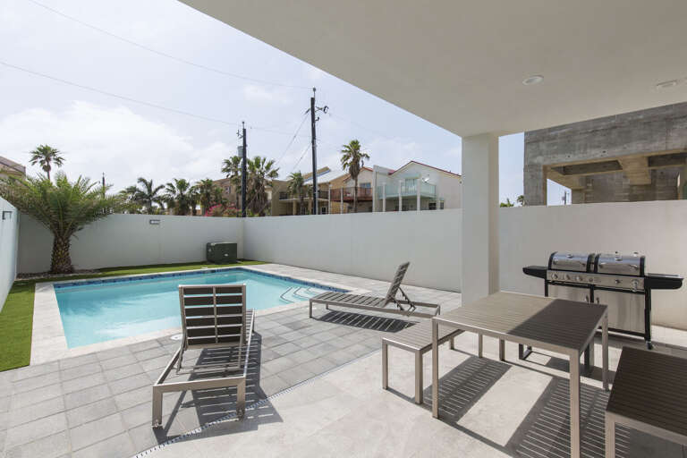Patio with picnic table