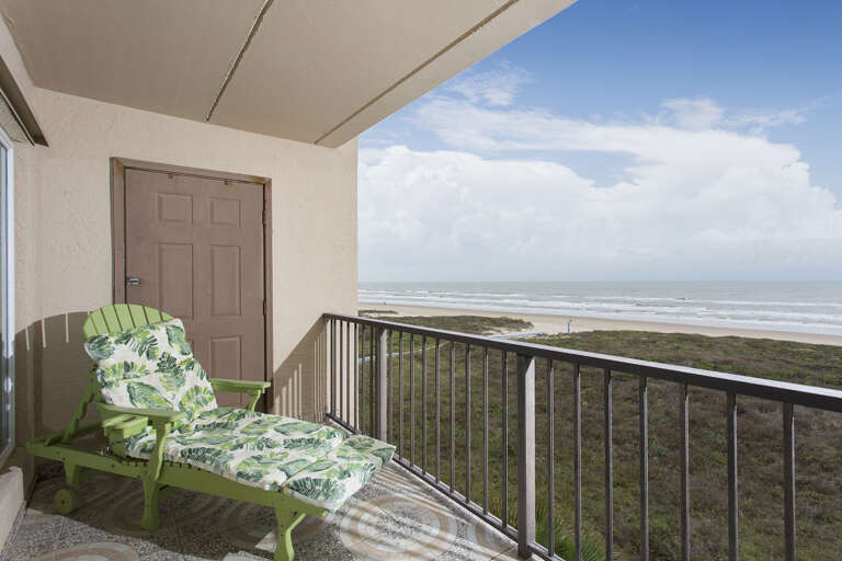 Lounger on your private beach front balcony! Lounger on your private beach front balcony!