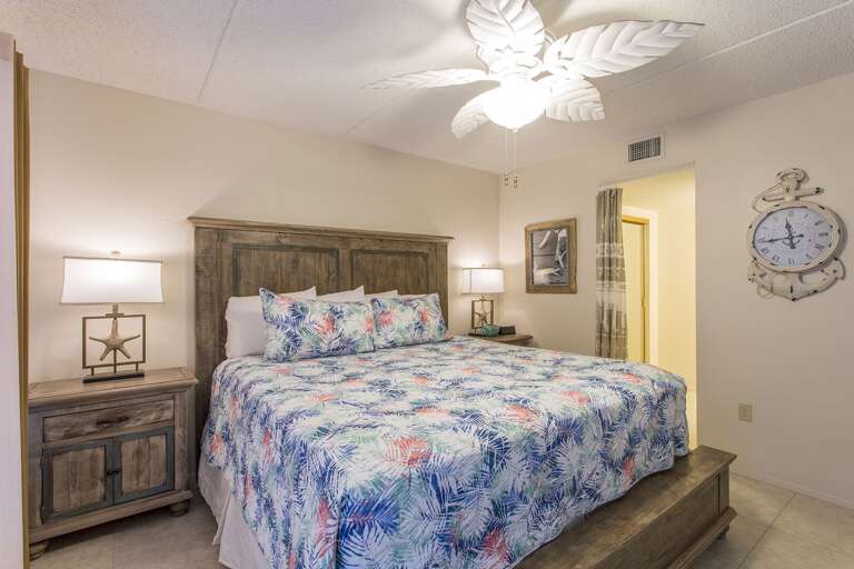 Master Bedroom Master Bedroom