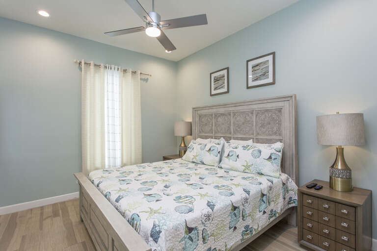 Ground floor guest bedroom with a King bed and en-suite.