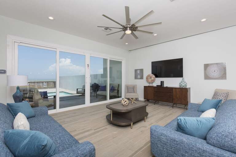 Spacious living area with flat screen TV