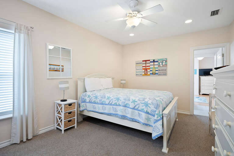 Bedroom #4 located on the 2nd Floor Bedroom #4 located on the 2nd Floor