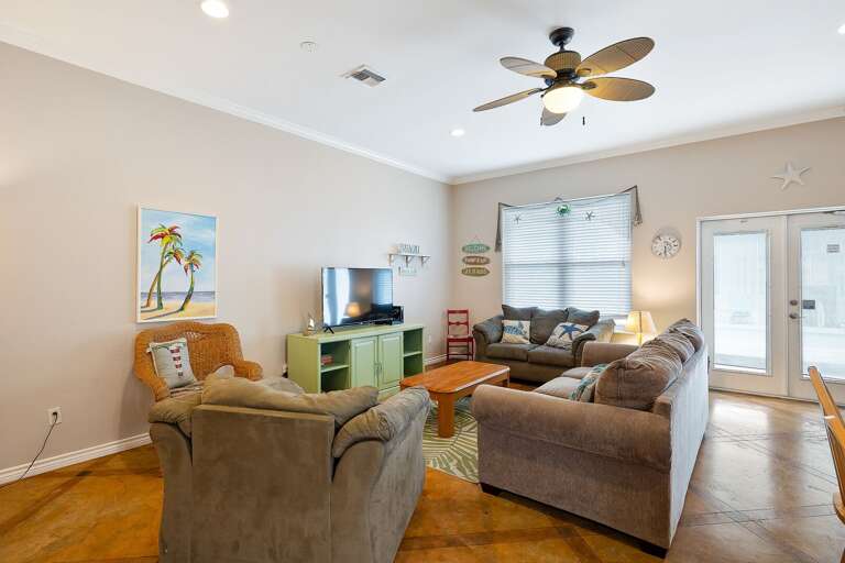 Living Area Living Area