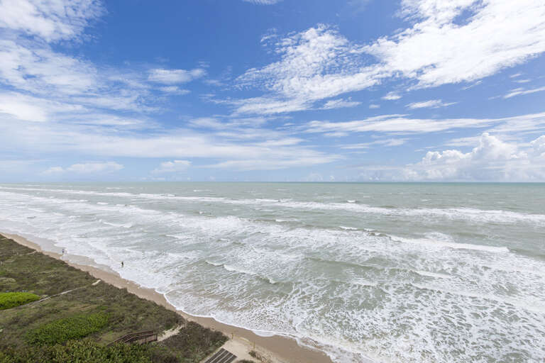 Gorgeous ocean views! Gorgeous ocean views!